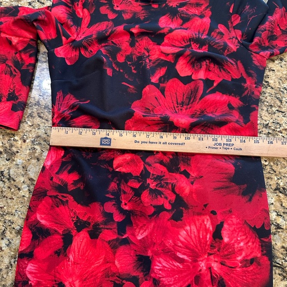 Calvin Klein black red Floral Bell-Sleeve knee length Sheath Dress size 8 - Picture 7 of 8